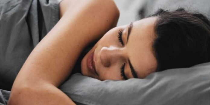 Top tips for sleeping on contour memory foam pillows